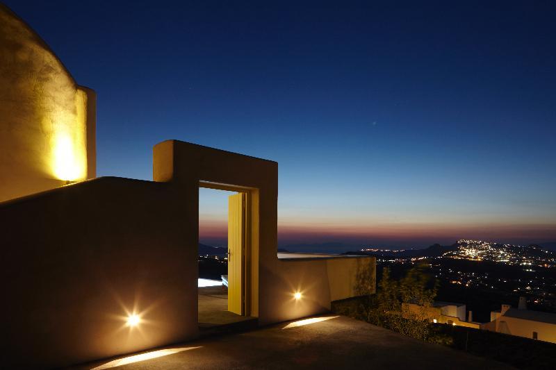 North Santorini A Luxury Spa Hotel Pýrgos Dış mekan fotoğraf
